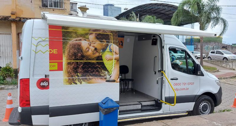 Van da boa energia percorre bairros de Vitória