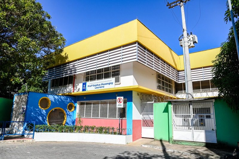 Prefeitura de Vitória nomeia 281 novos professores para atuar nas escolas da capital