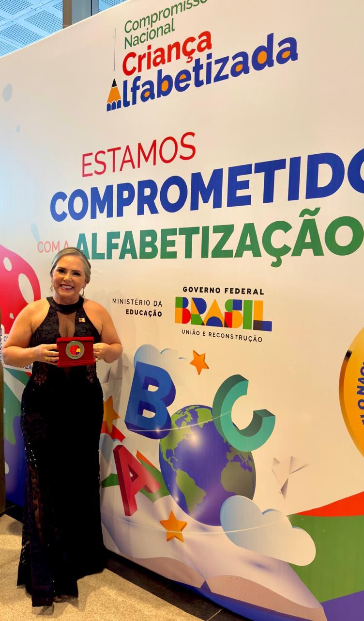 Presidente Kennedy avança na educação e recebe Selo Nacional de Alfabetização