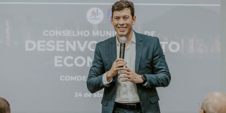 Arnaldinho lança o programa “Vila Velha Ágil” nesta 5ª em cerimônia da Assevila
