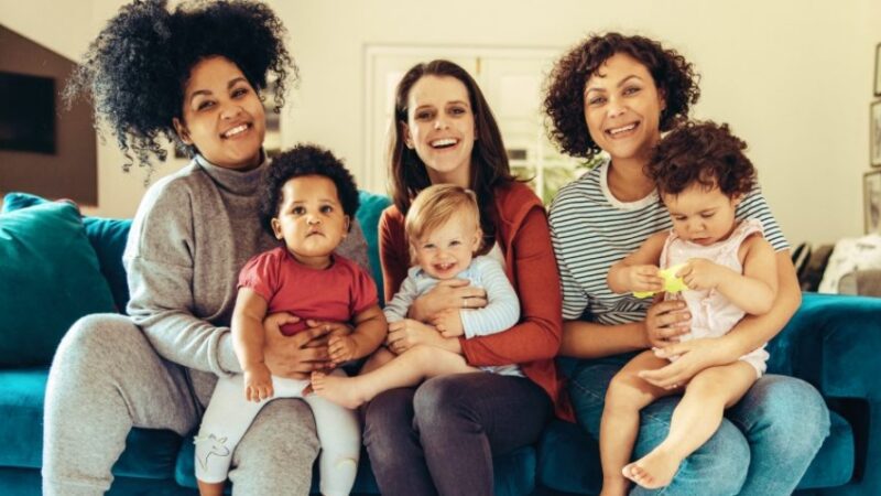 Câmara de Vitória aprova projeto que cria programa de apoio a mães atípicas