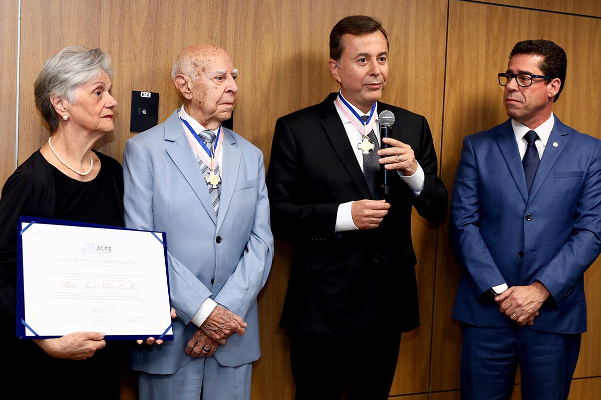 Homenagem ao presidente do Google marca lançamento de programa de IA na Ales