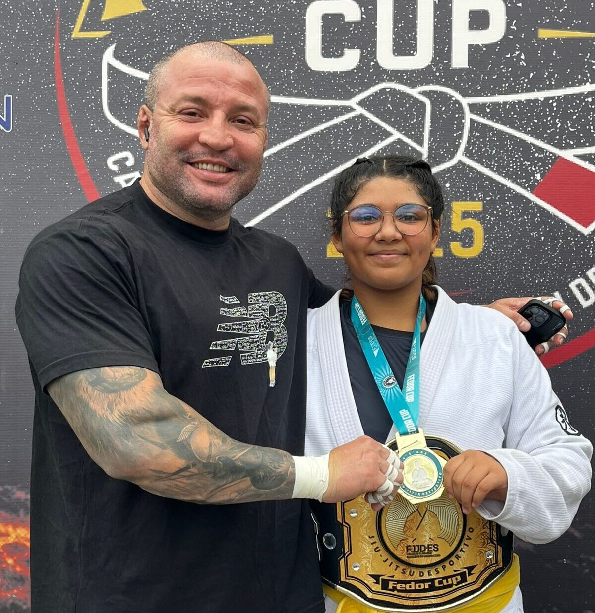 Serena Oliveira dos Reis: a jovem promessa do jiu-jitsu que transforma talento, disciplina e apoio familiar em futuro
