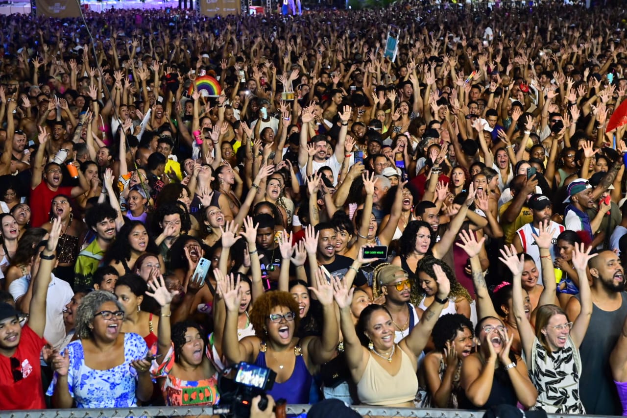 Arena de Verão 2026 confirma sucesso e leva mais de 80 mil pessoas à Praia de Camburi