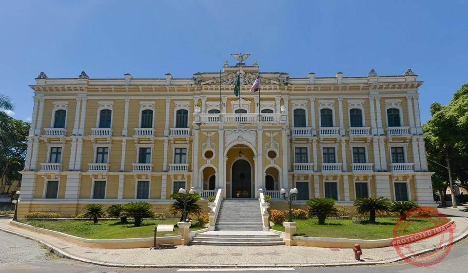 Governo do Estado decreta ponto facultativo no Carnaval e na Quarta-feira de Cinzas