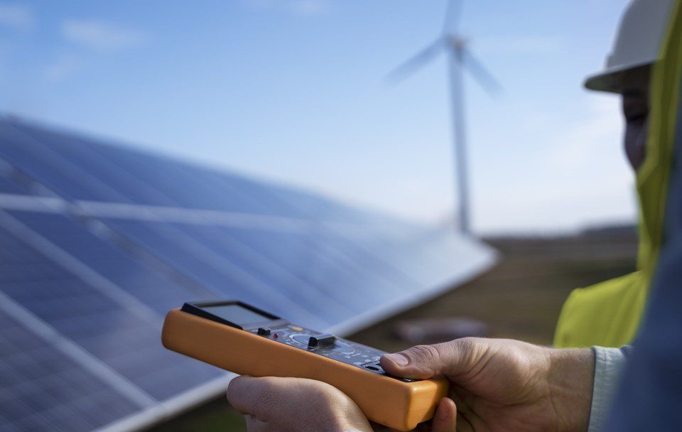 Governo do ES migra para mercado livre de energia e projeta economia milionária