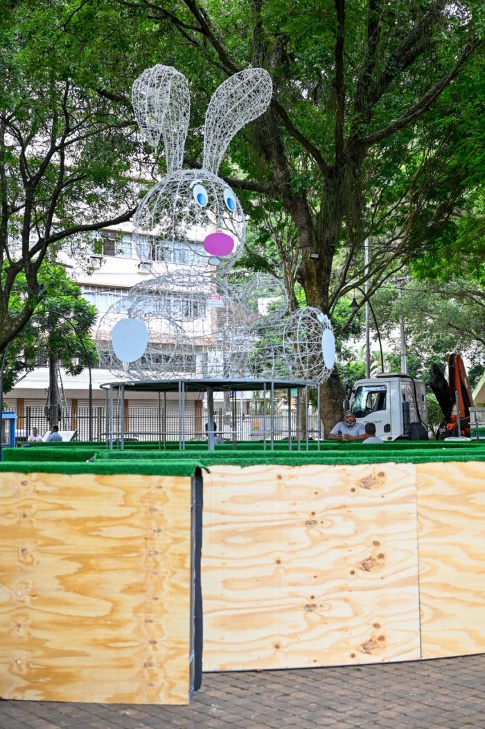 Parque Moscoso recebe Vila de Páscoa com cenários iluminados e atrações temáticas