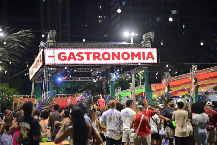 Festival Gastronomia Dá Samba fortalece Centro de Vitória como polo cultural e atrai multidão