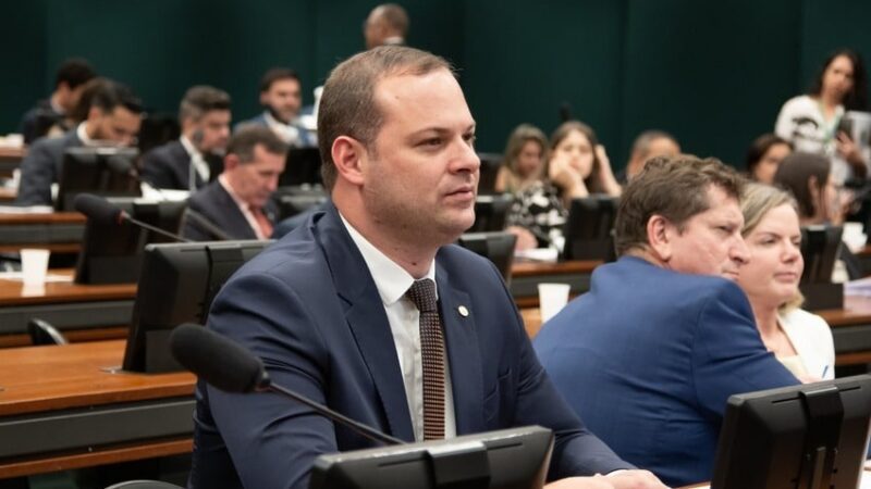 Dr. Victor quer canal direto no celular para denúncias de crimes contra crianças