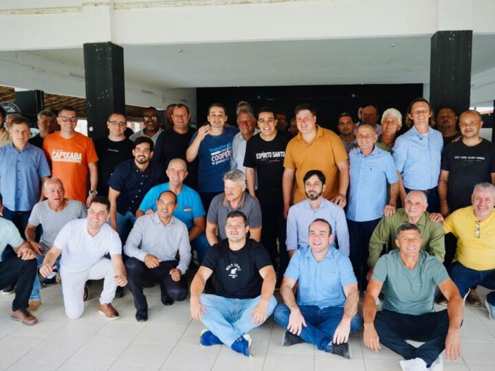 Pazolini é recebido com entusiasmo em São Gabriel da Palha e Vila Valério