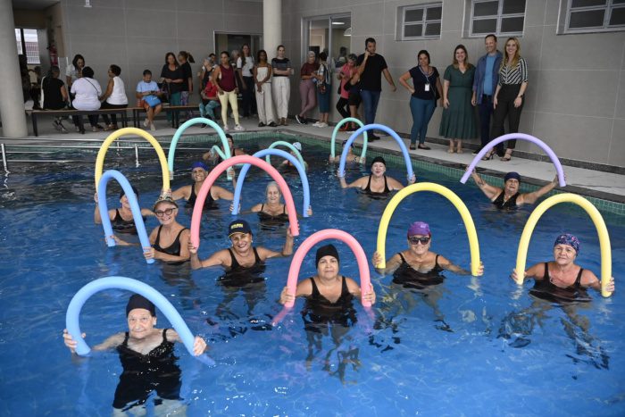 Animação e atividades físicas marcam início dos atendimentos no Cemase de Jardim Camburi