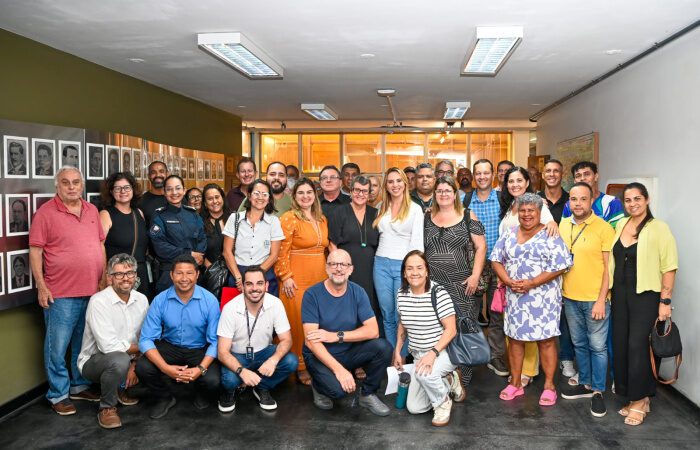 Prefeitura intensifica diálogo comunitário nas Regionais 8 e 9