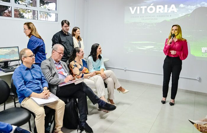 Vitória reúne gestores de educação de todo o país para compartilhar estratégias de melhoria do ensino