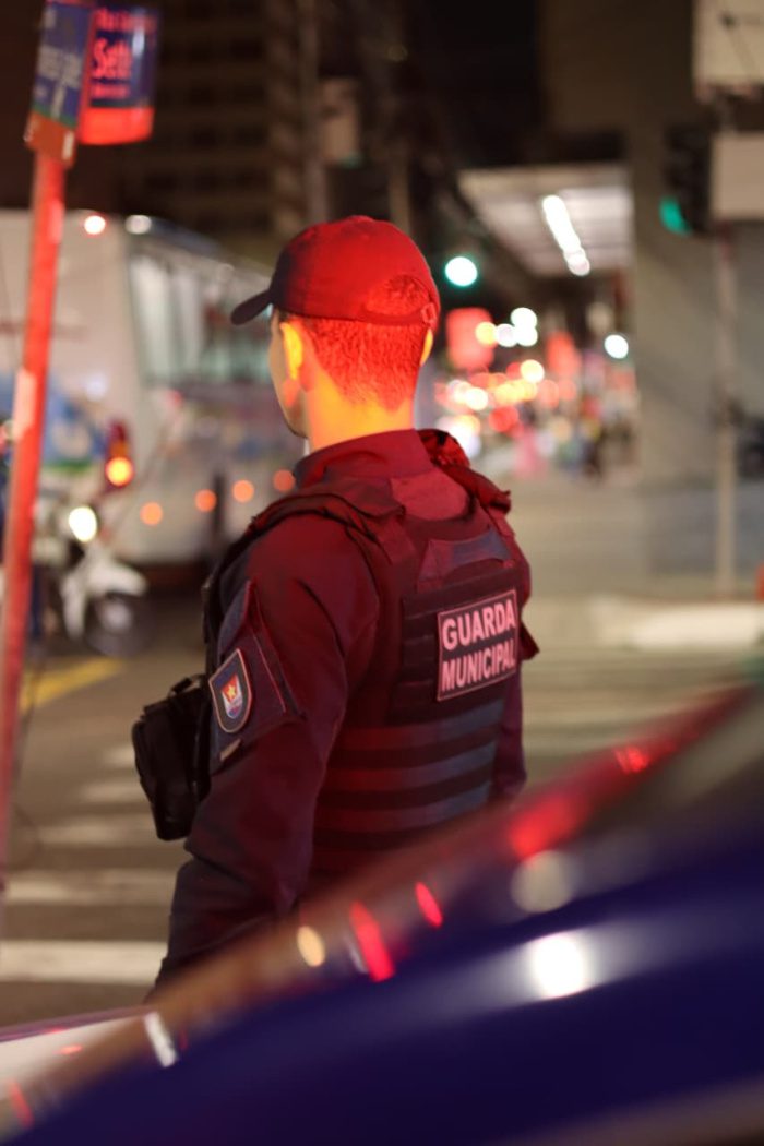 Operação da Guarda de Vitória autua 15 motoristas por recusarem bafômetro durante jogo do Brasil