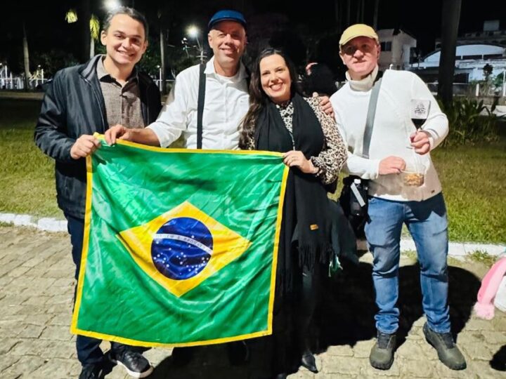 Cultura, fé e tradição: Pazolini participa da Serenata Italiana ao lado de Evair de Melo