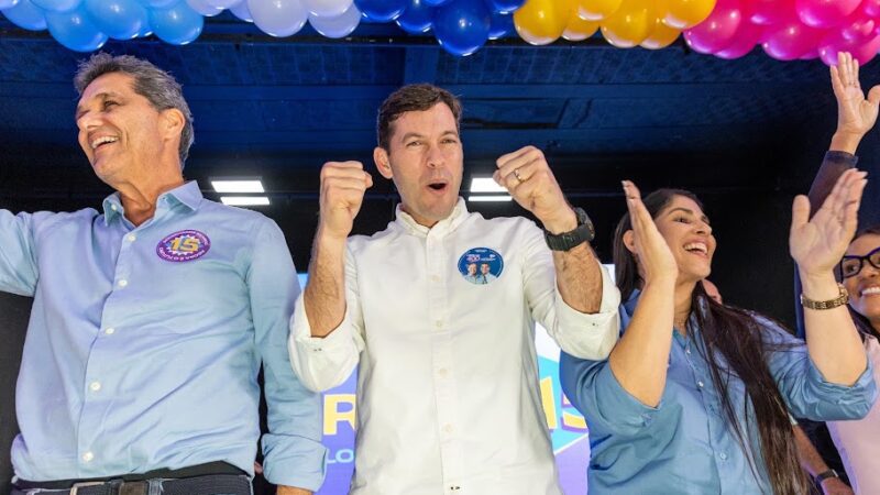 Em Vila Velha, Arnaldinho lança apoio às candidaturas de Ferraço e Casagrande