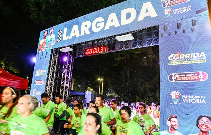 Corrida de 5 km reúne 1,5 mil participantes no Centro de Vitória neste sábado