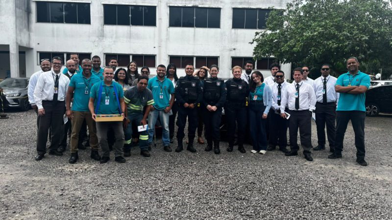 Guarda de Vitória promove palestra sobre segurança no trânsito para motoristas profissionais