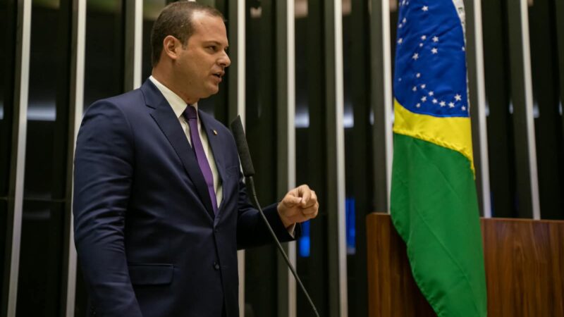 Dr. Victor apresenta 12 compromissos que conectam atuação na Câmara Federal e planos para o futuro