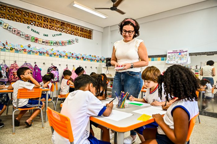 Vitória prevê orçamento recorde de R$ 4,1 bilhões para 2027 com mais recursos para saúde, educação e obras