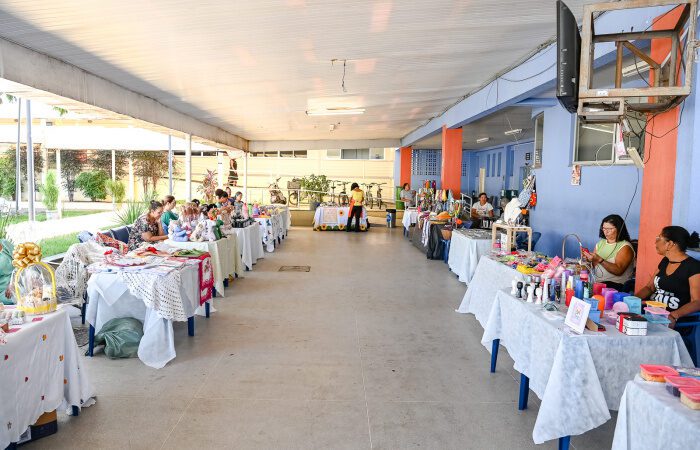 Feira reúne mulheres empreendedoras e movimenta Casa do Cidadão com produtos e oportunidades em Vitória