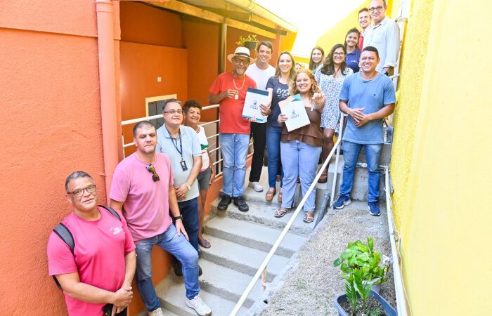 Vitória entrega casas reformadas e chega a 331 imóveis atendidos pelo Casa Feliz e Segura