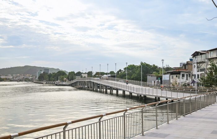 Vitória com Você realiza 6 mil atendimentos e leva mais de 40 serviços gratuitos à Ilha das Caieiras