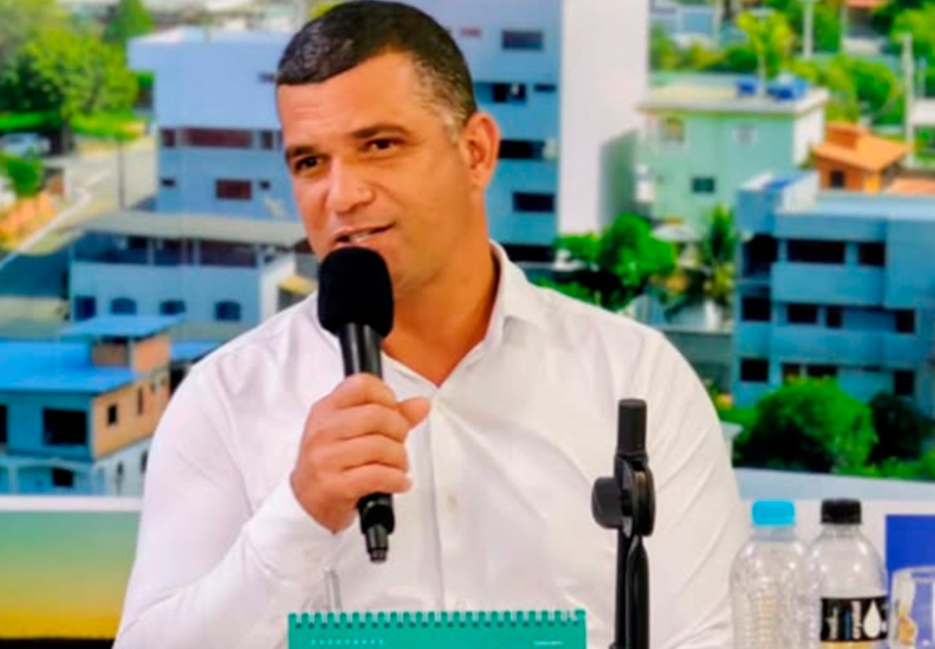 Da prefeitura à campanha de Pazolini: Fábio Júnior amplia presença no cenário político de Kennedy