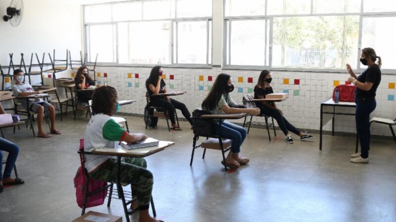 Prefeitura de Viana abre cadastro de estágio para áreas da educação