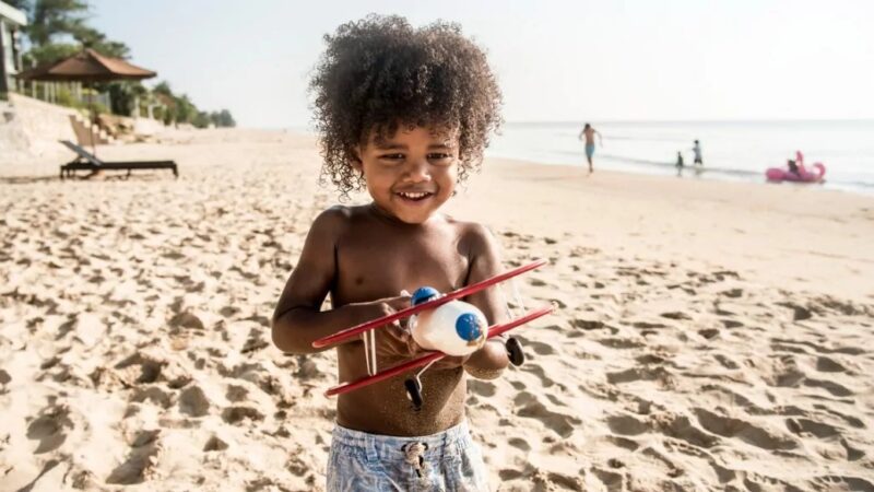 Teve início neste sábado (14) a ação de conscientização Verão Espaço Feliz