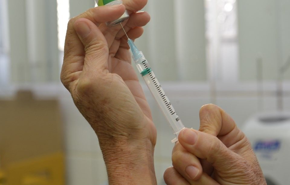 Tem vacinação sem agendamento no Boulevard Shopping em Vila Velha neste Sabádo (21)