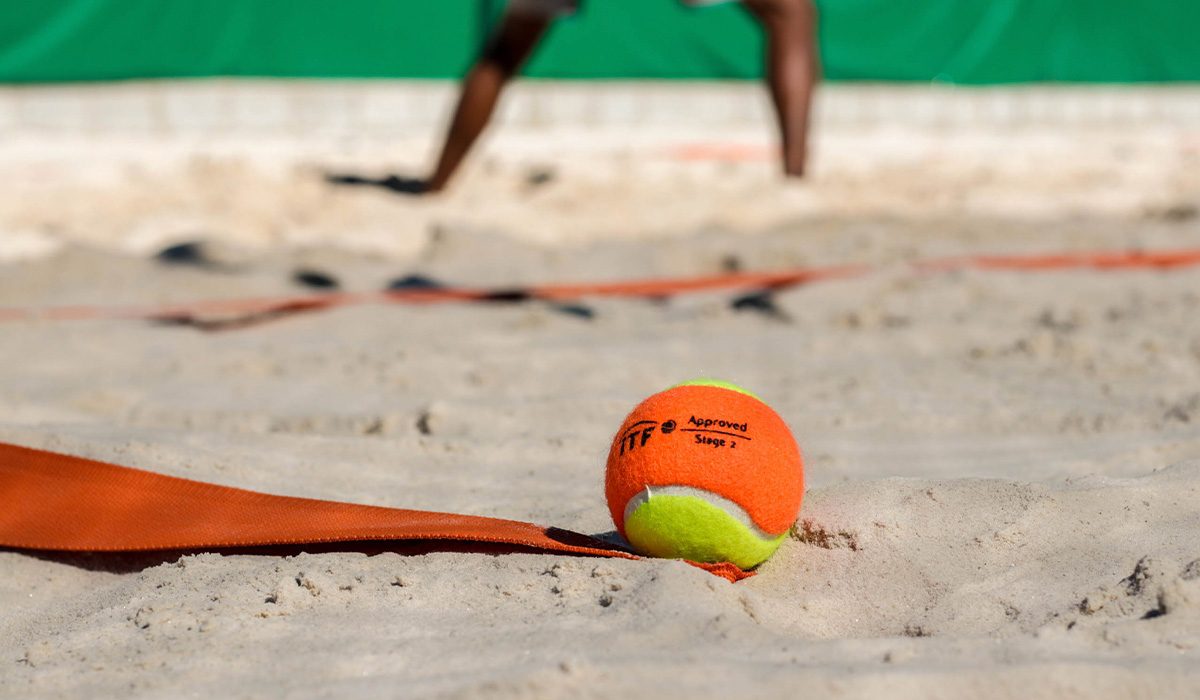 Inscrições abertas para aulas de Beach Tennis gratuitas em Vila Velha