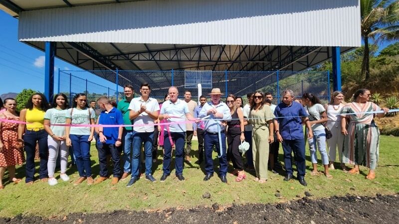Governador entrega obras e anuncia investimentos em Ecoporanga e Água Doce do Norte