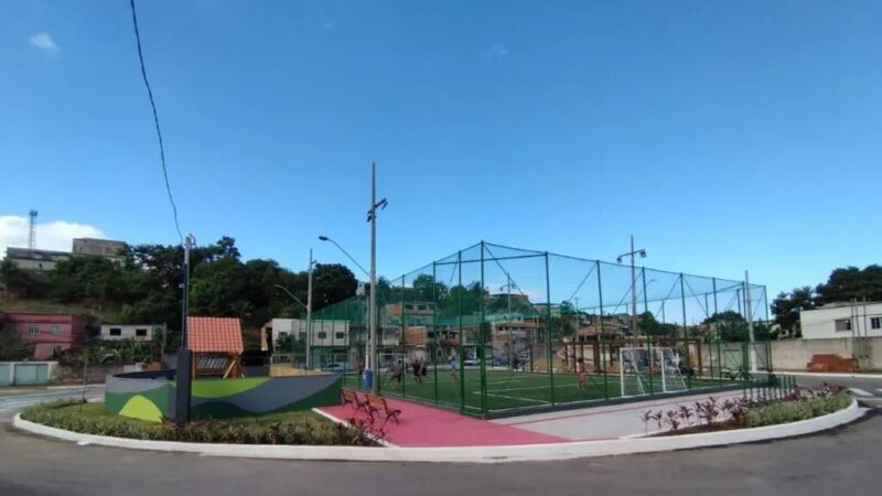 Comunidade de Jardim Carapina celebra inauguração de nova praça