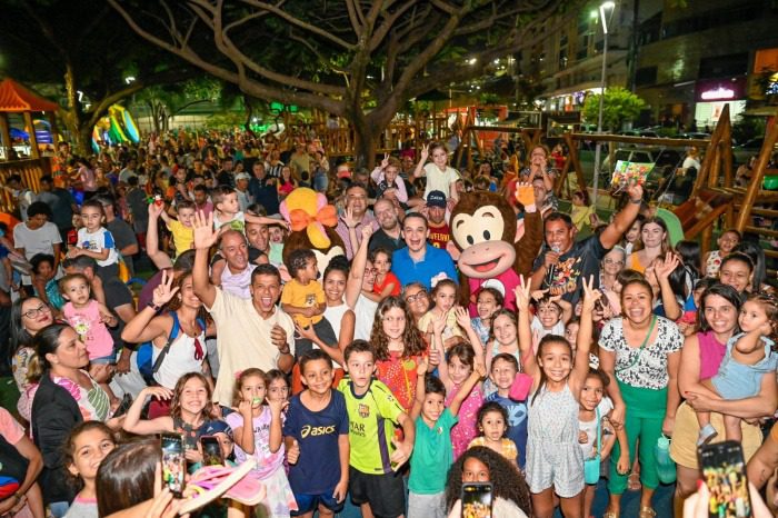 Parque Kids é inaugurado na Praça Nilze Mendes, trazendo diversão para Jardim Camburi
