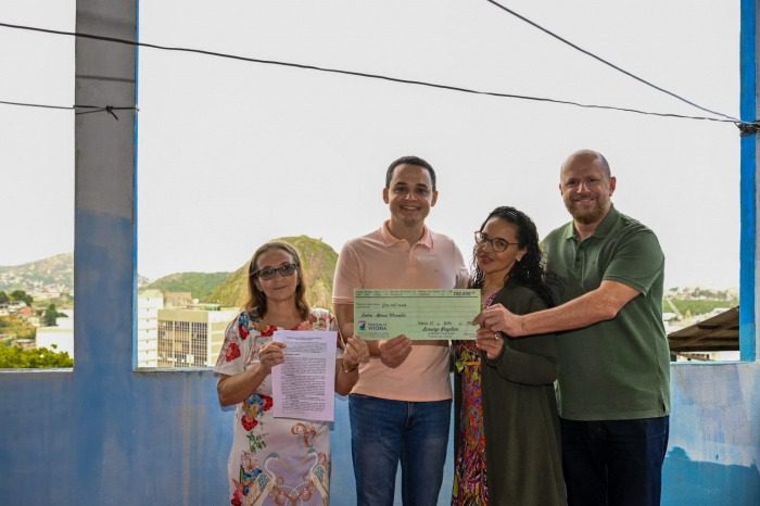 Prefeitura de Vitória realiza mais um sonho da casa própria com a entrega da 150° residência