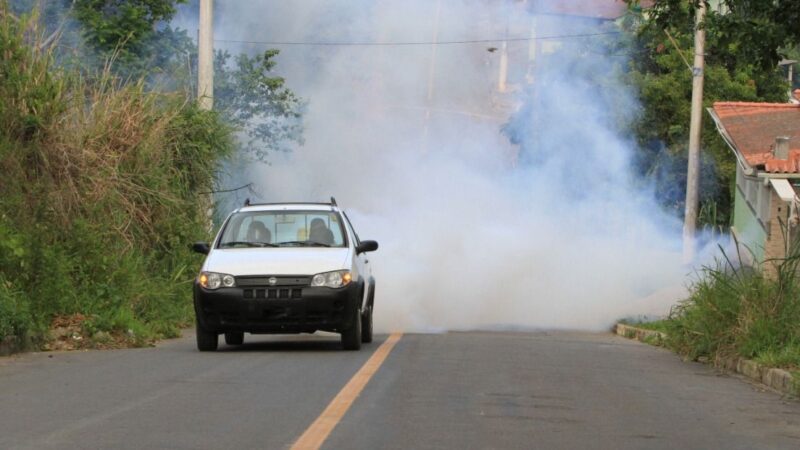 Carro fumacê passará por 28 bairros de Cariacica nesta semana