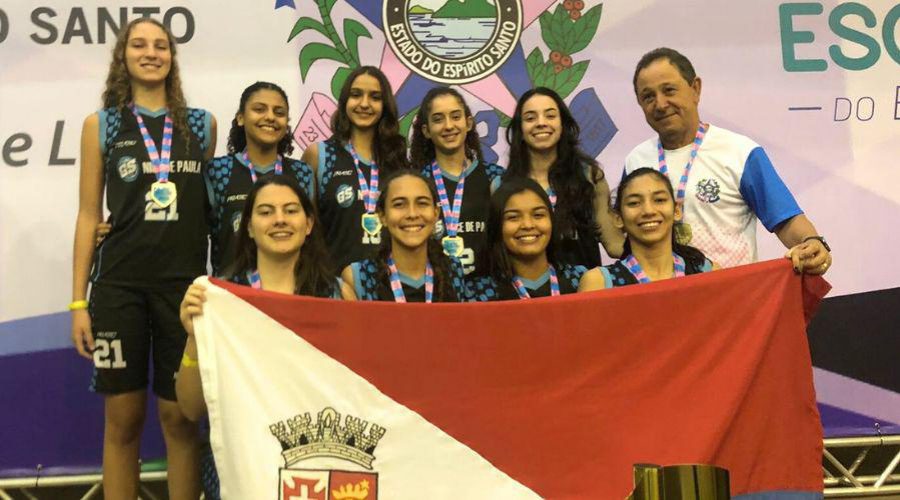 Vila Velha comemora a classificação da seleção feminina juvenil de basquete para os JEB’s
