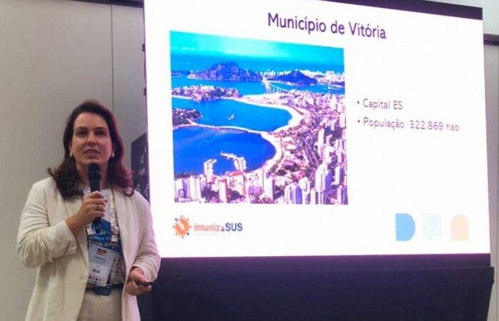 Vitória se destaca nacionalmente por sua campanha de vacinação em evento de destaque