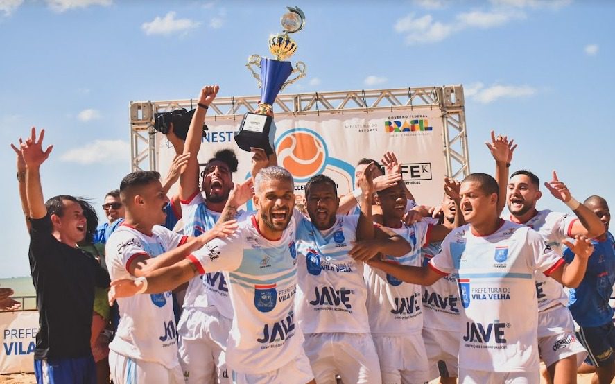 Seleção de beach soccer de Vila Velha conquista o título na grande final