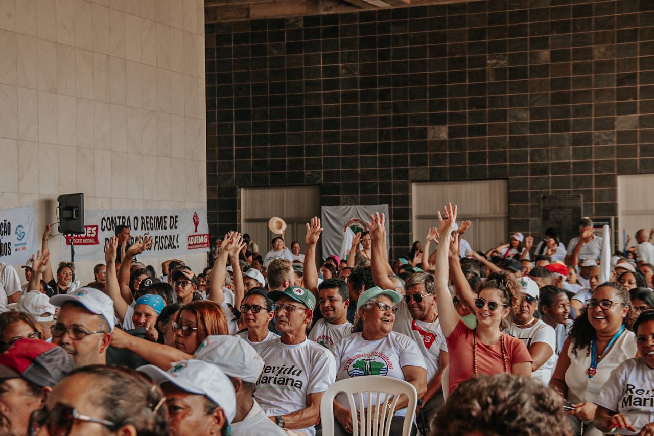 Manifestações em Belo Horizonte: vítimas de barragens de Minas Gerais e Espírito Santo demandam justiça