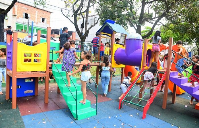 Prefeitura de Vitória entrega melhorias no Centro de Esportes e Lazer e Parque Kids no bairro Bonfim