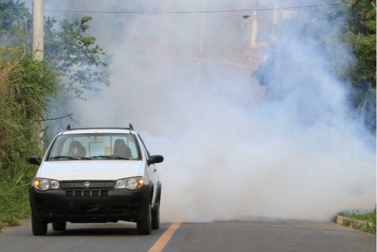 Cariacica realiza operação de fumacê em 31 bairros até sexta-feira (17)