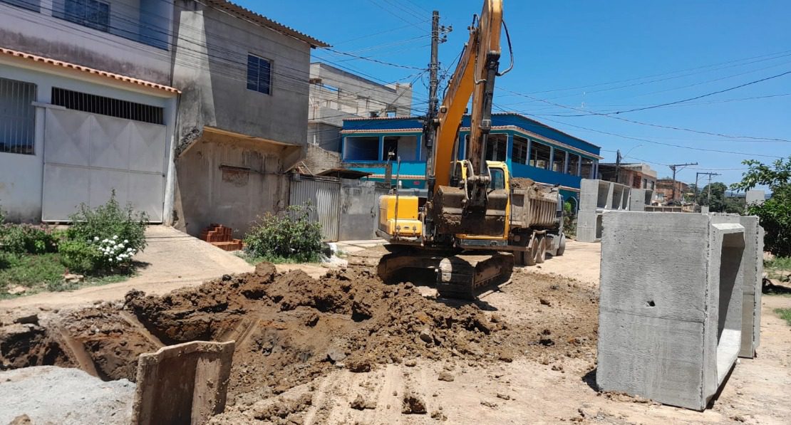 Secretaria de Obras dá início à pavimentação de 16 vias em Campo Verde