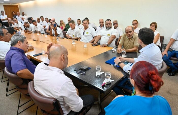 Táxis de Vitória vão operar com Bandeira 2 durante o mês de dezembro