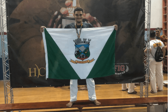 Cariacica conquista ouro na 8ª Copa Internacional Aberta Herança Cultural Capoeira em Guarulhos, São Paulo