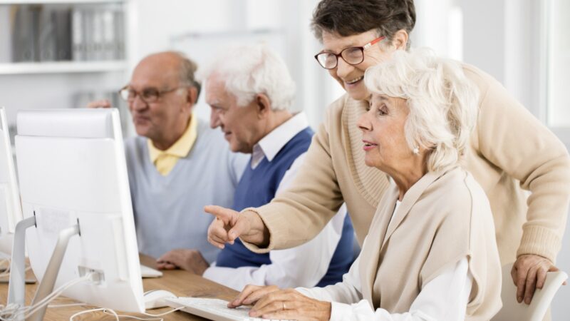Prefeitura da Serra promoverá oficina de letramento digital específica para idosos