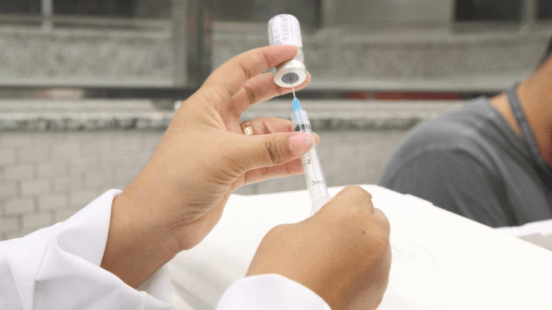Vacinação contra gripe em Cariacica tem início neste sábado (23)