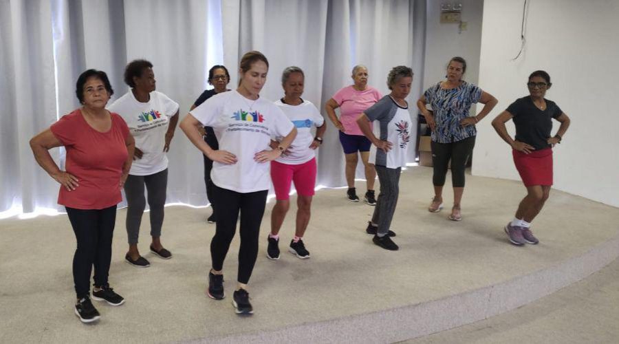 Prefeitura disponibiliza vagas para idosos na Oficina de Dança Criativa