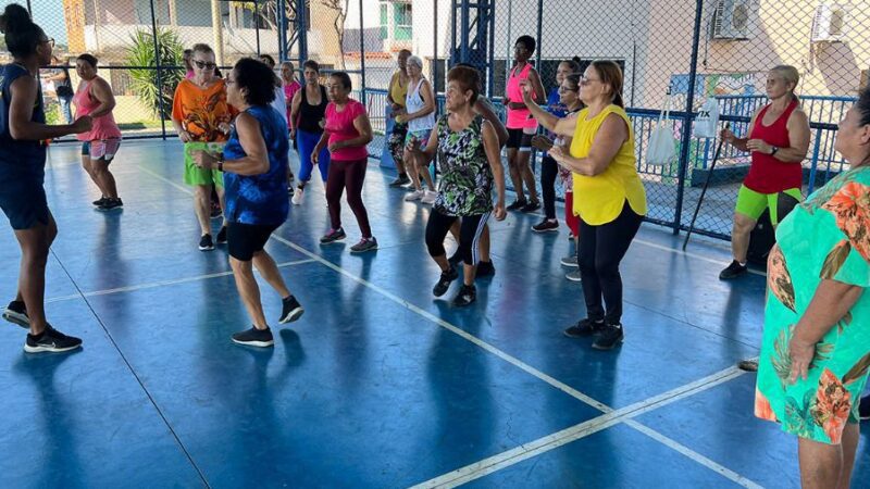 Comunidade de Nova Rosa da Penha tem acesso gratuito a diversas atividades na praça CEU